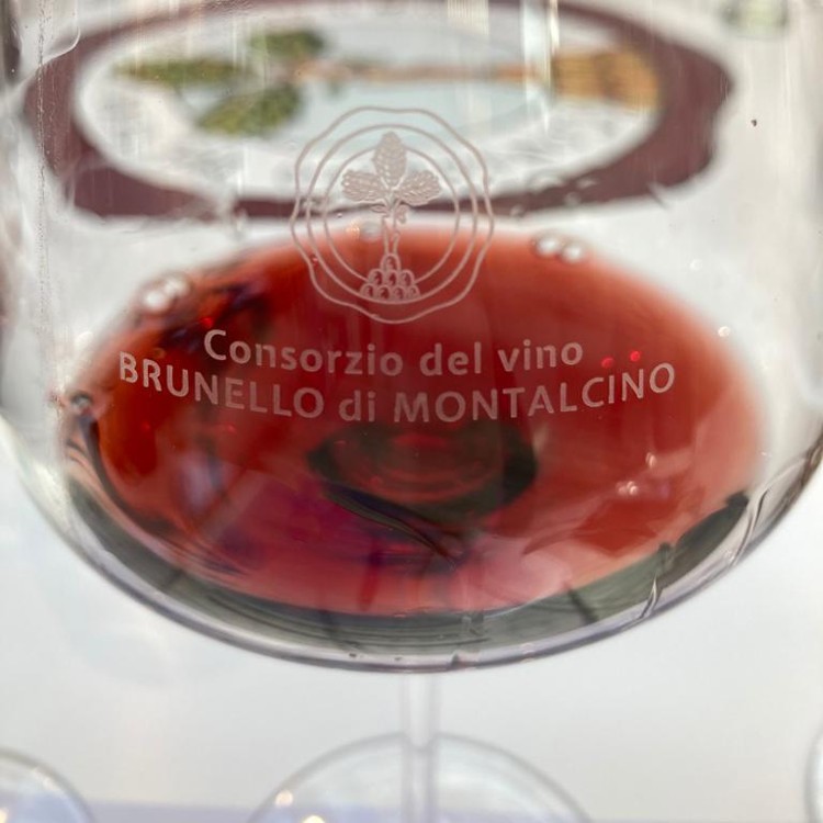 bicchiere brunello di Montalcino.jpeg
