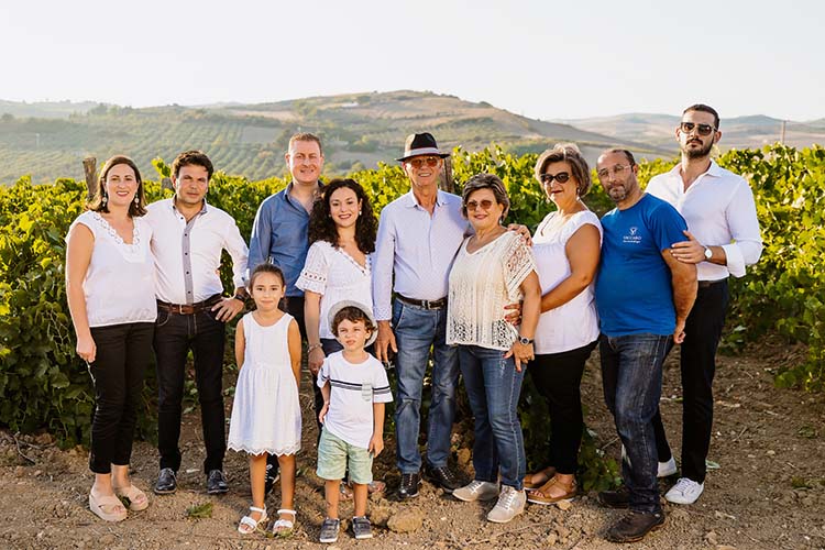 Famiglia Vaccaro copia.jpg