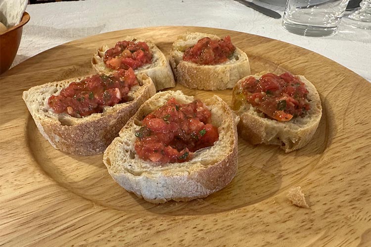 bruschetta.jpg
