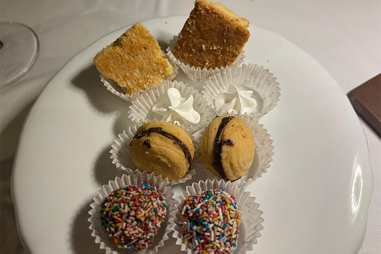 piccola pasticceria.jpg