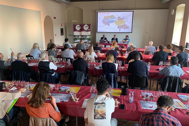 vino-masterclass copia.jpg