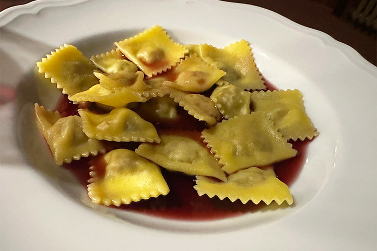 agnolotti-vino.jpg