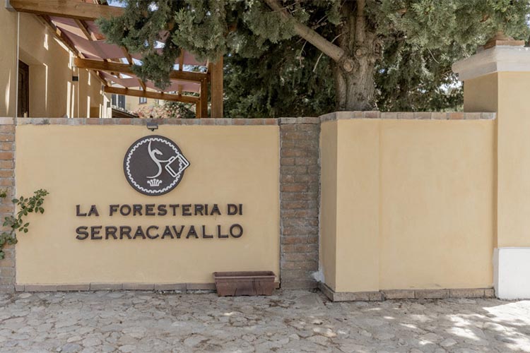 foresteria ingresso.jpg