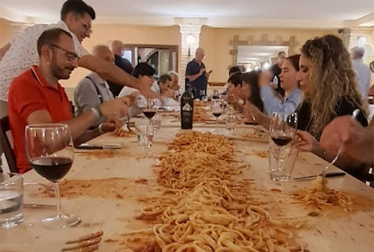 Cantina del Casale-pasta mugnaia convivialita.jpg
