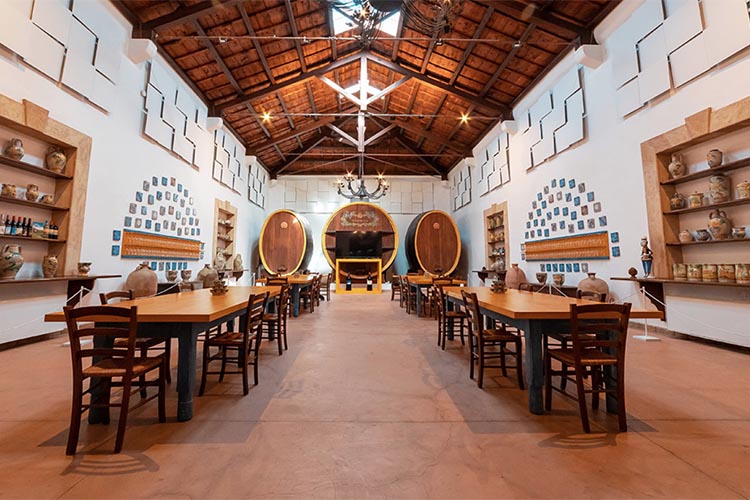 sala degustazione.jpg