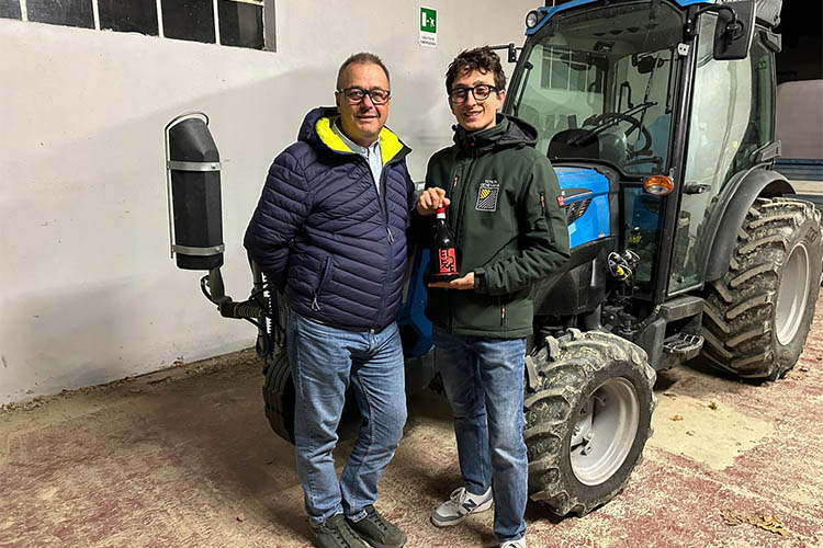 Luca Vogliotti con il padre Fabio.jpg