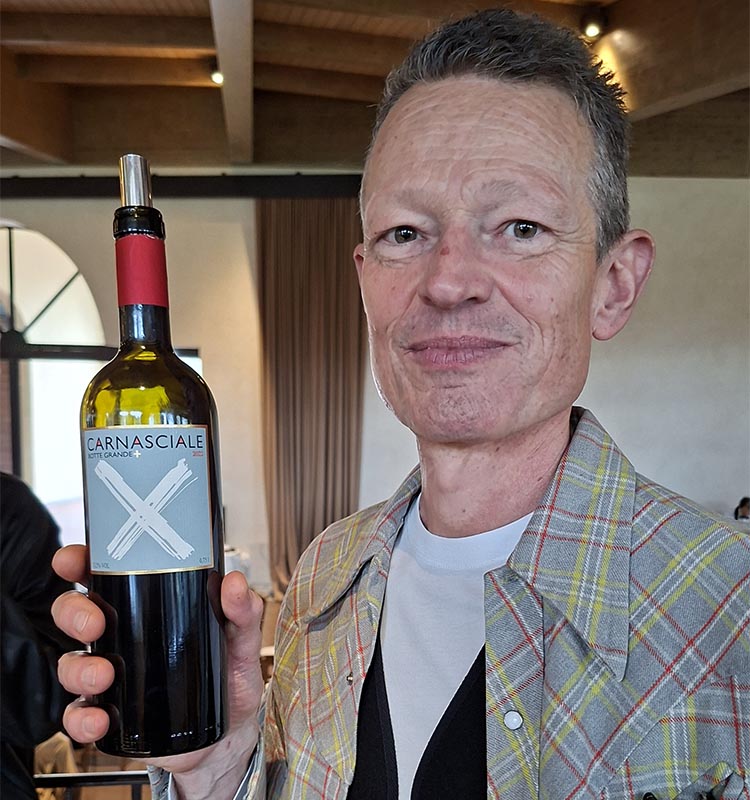 carnasciale copia.jpg