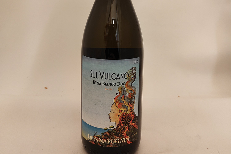 donnafugata-sul vulcano.jpg