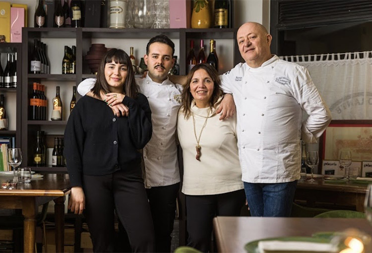 famiglia scarrone.jpg