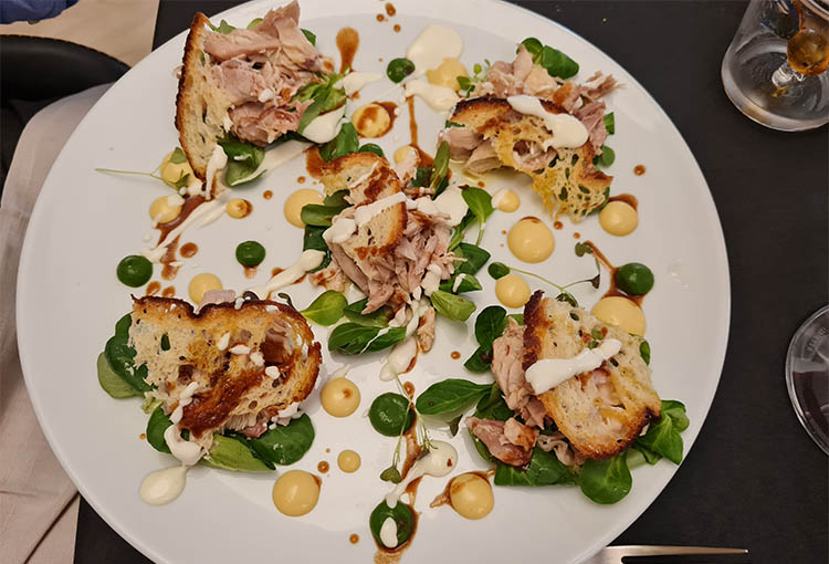 Coniglio grigio di Carmagnola copia.jpg