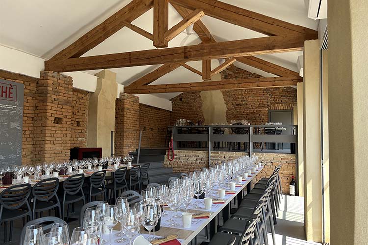 sala degustazione.jpg