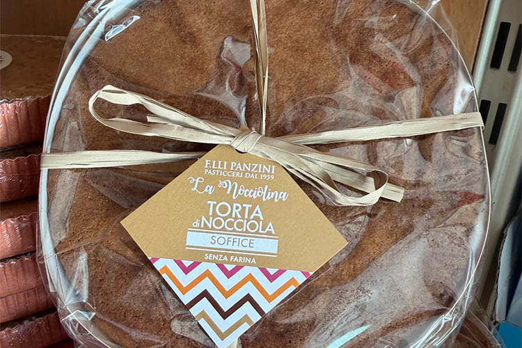 torta nocciola.jpg