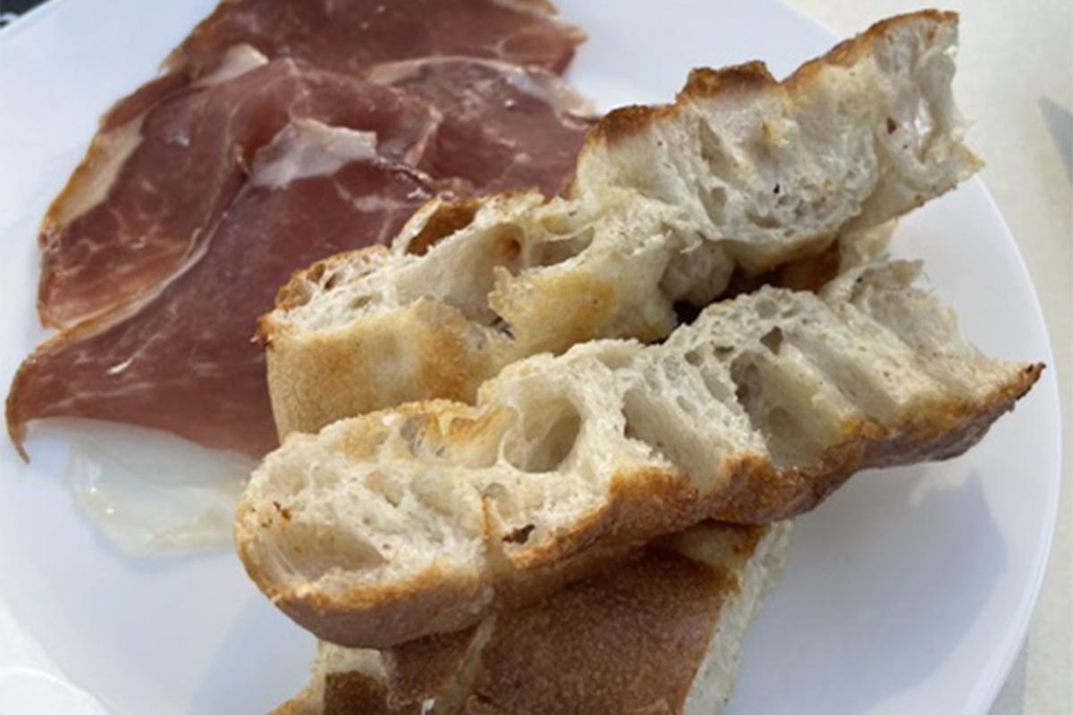 focaccia.jpg
