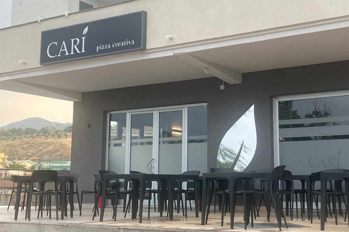 esterno ) copia.jpg