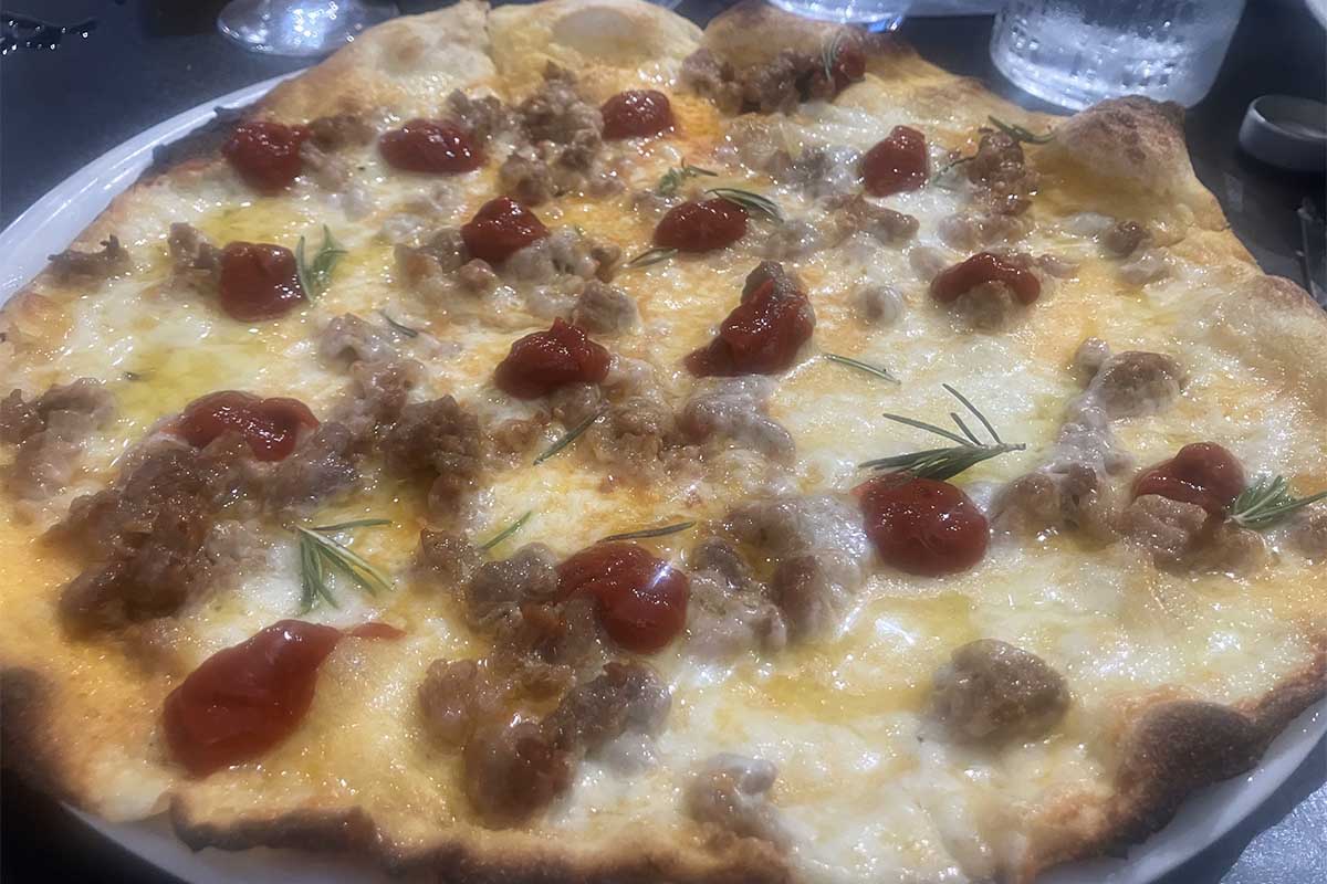scrocchiarella salsiccia e  copia.jpg