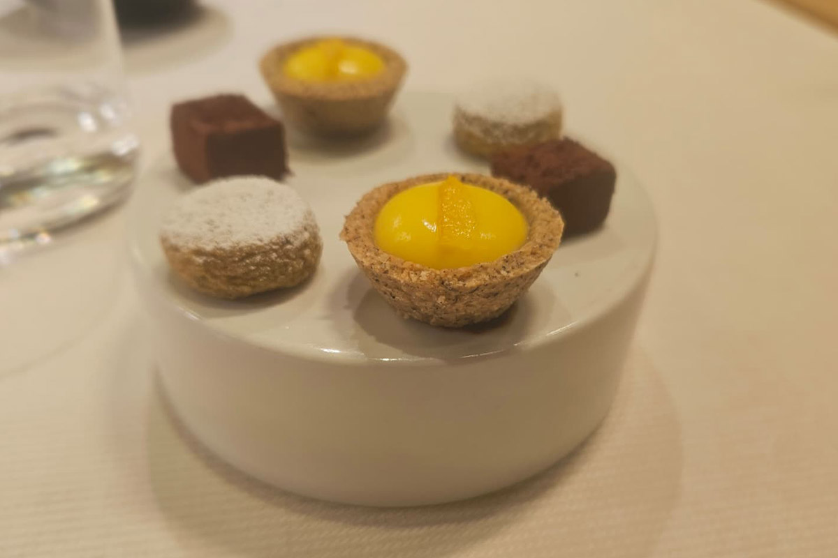 piccola pasticceria.jpg