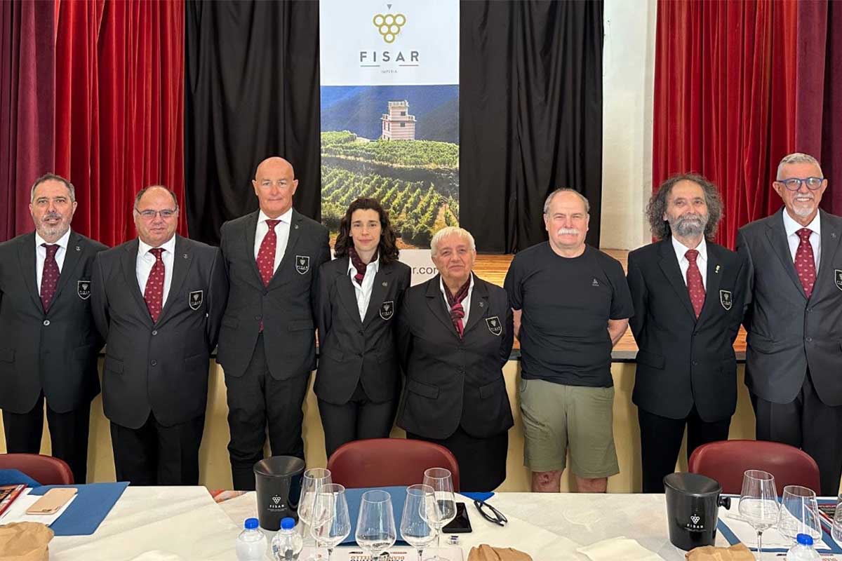 giuriaFisarC copia.jpg