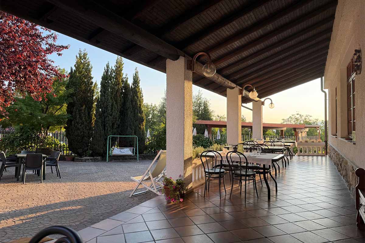 veranda.jpg