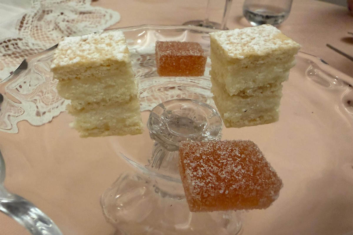 piccola pasticceria.jpg