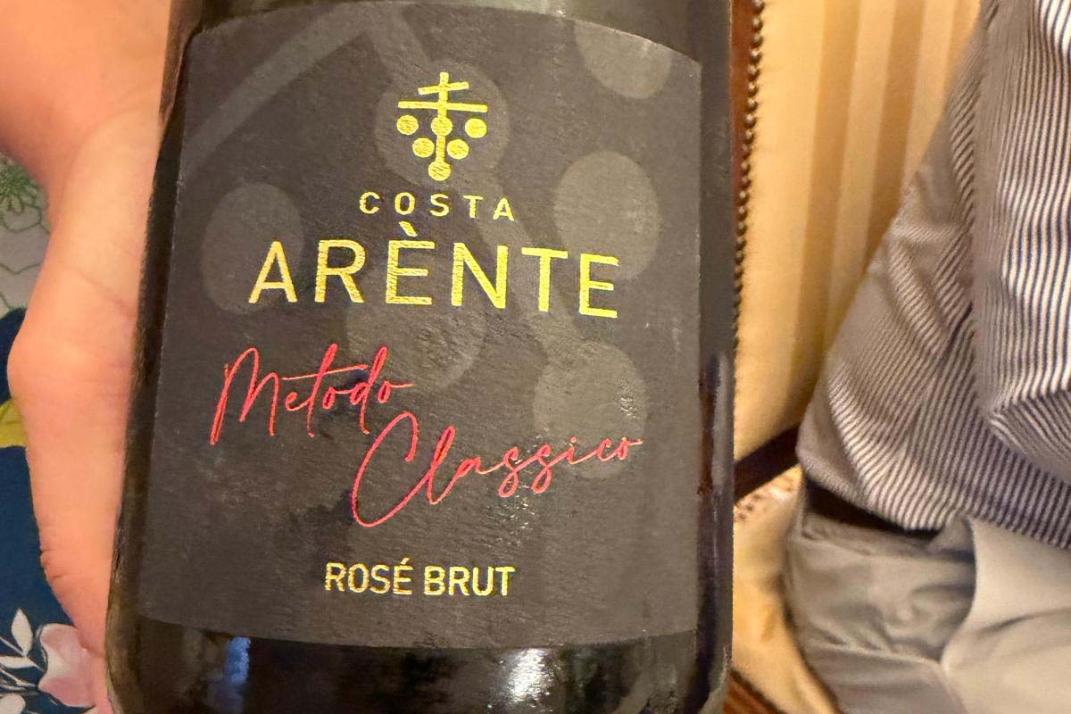 costa arente-rose.jpg