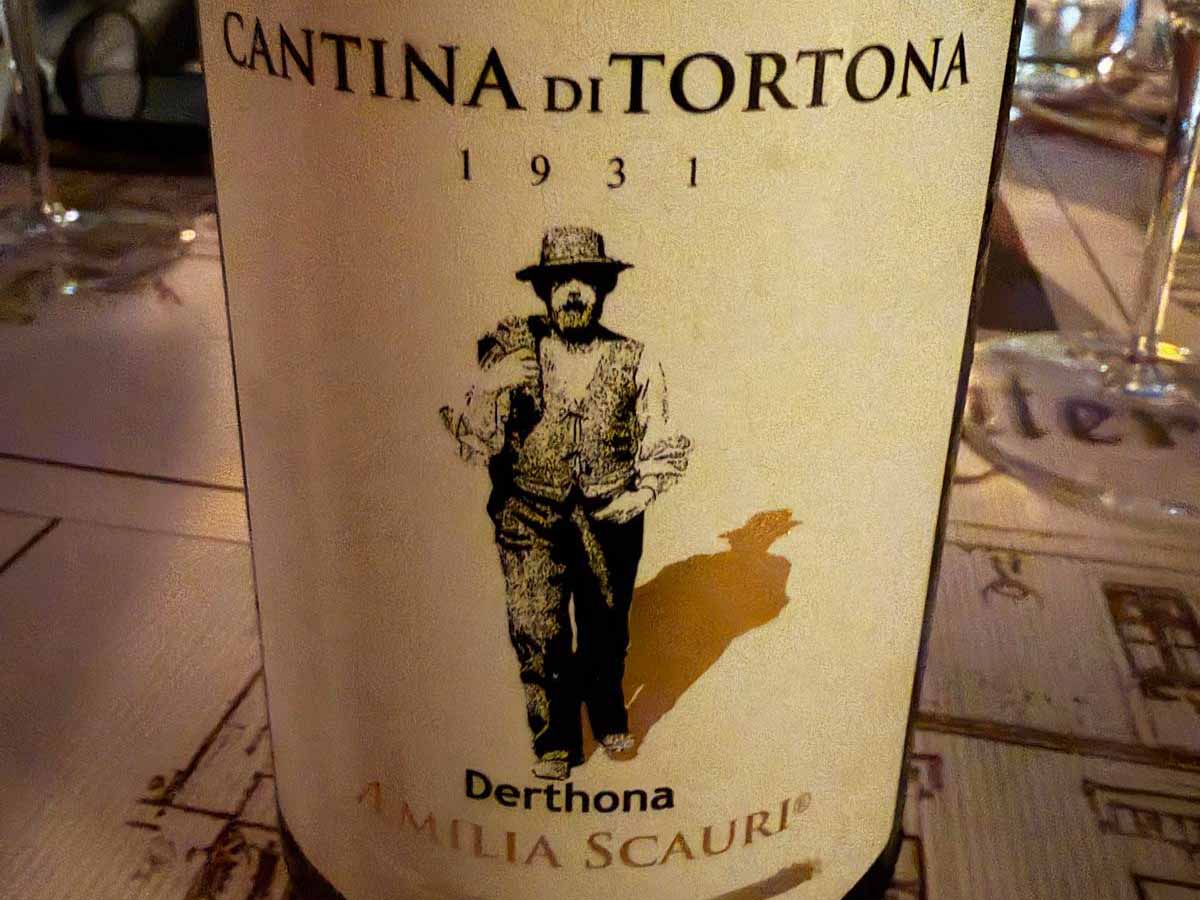 derthona copia.jpg