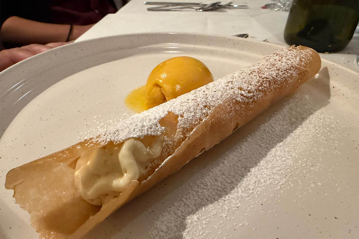 cannolo.jpg