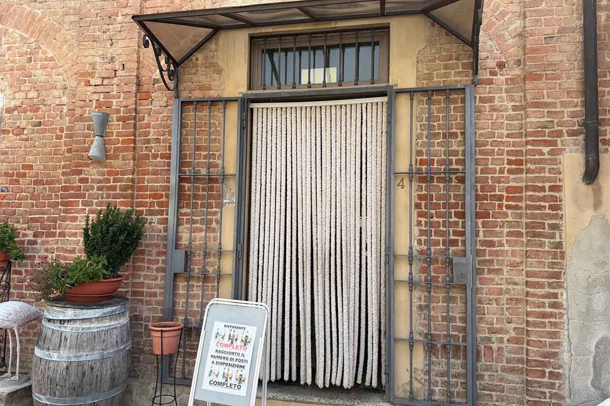 mister barbera ingresso.jpg